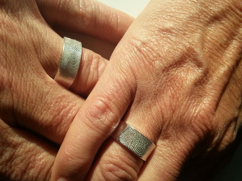 Individuelle Trauringe mit FingerPrint - Familienschmuckschmiede Kürten, Solingen
